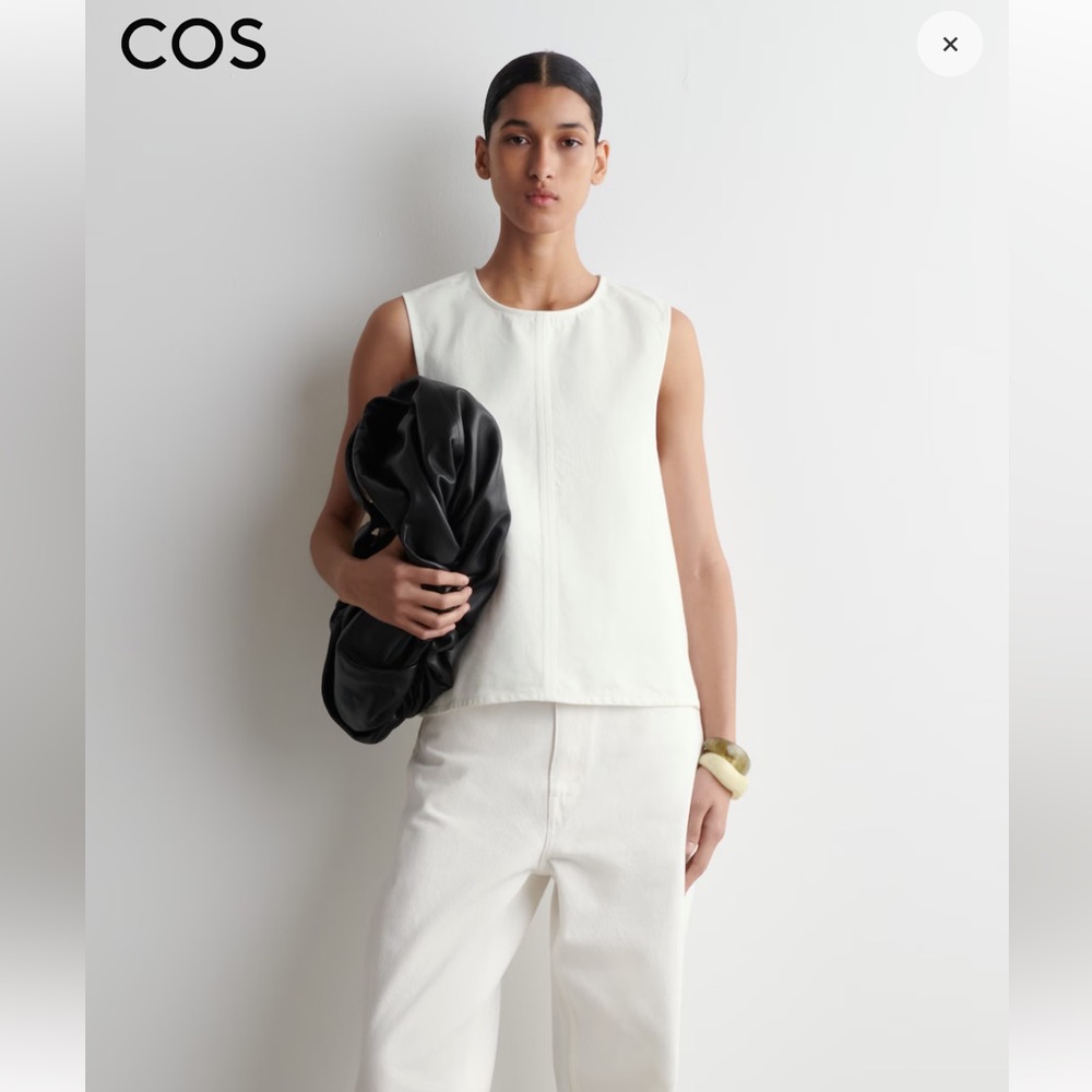 COS SLEEVELESS DENIM TOP